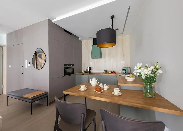 Apartament Business Kasprzaka Serviced P&o